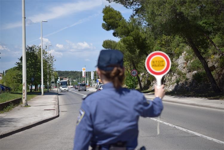 Vozio unatoč ukinutoj vozačkoj dozvoli pa ostao bez automobila